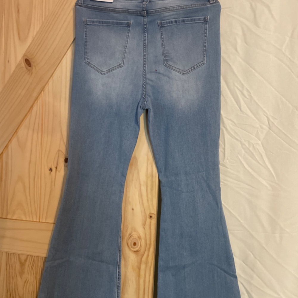 Jeans - Picture 2 of 2